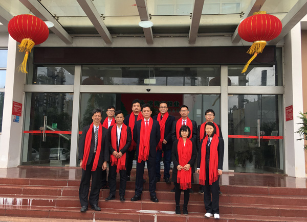 千秋偉業(yè)添錦繡 萬(wàn)里鵬程展宏圖 —— 常青樹(shù)舞獅獻(xiàn)瑞賀新春，歡天喜地迎開(kāi)工！